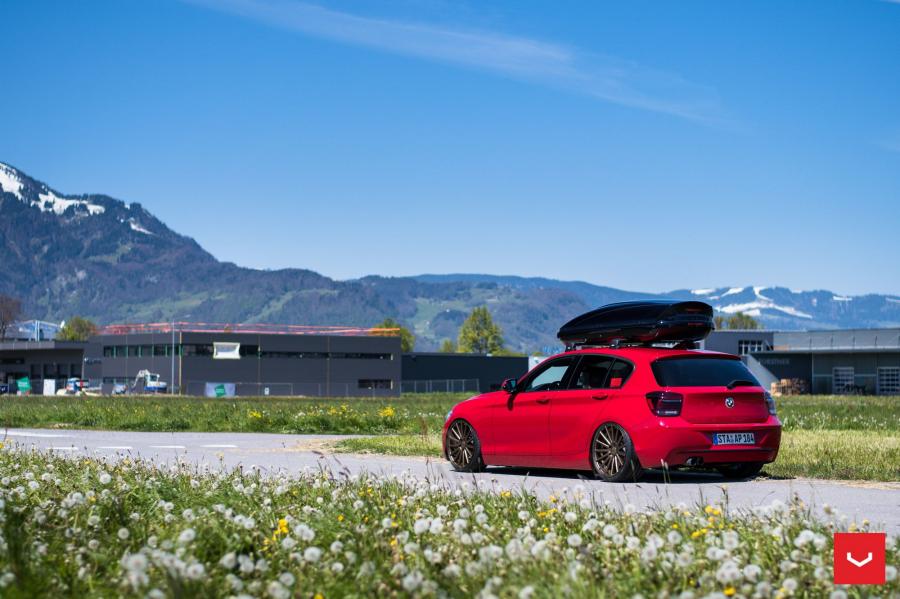  BMW 1-Series on Vossen Wheels (VFS2) 2017 года  (фото 15 из 26)